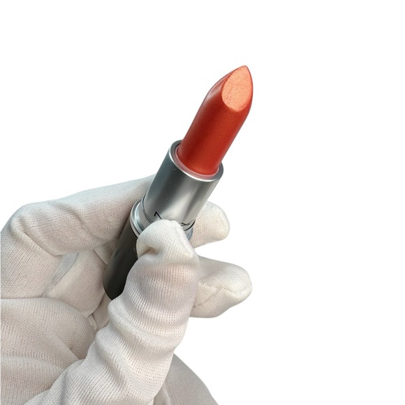 MAC Frost Lipstick CB 96 - Picture 3 of 8